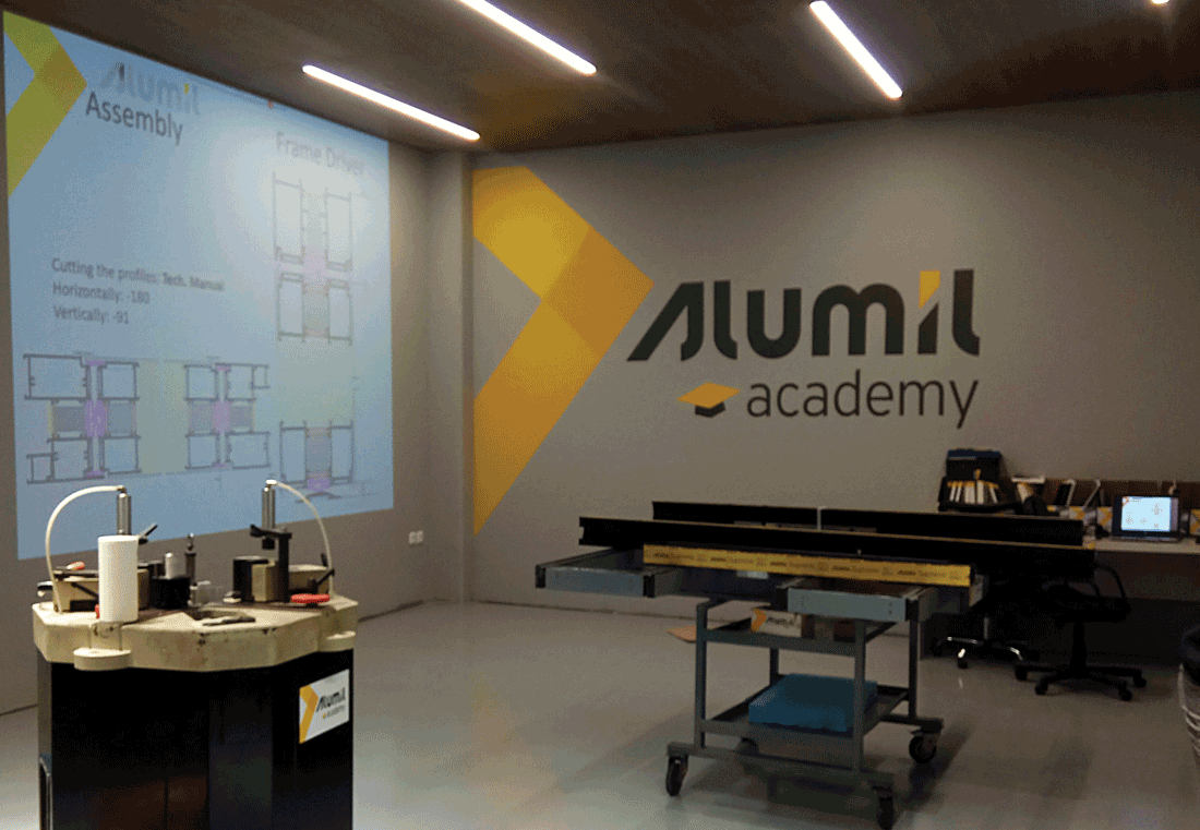 , Επαγγελματική Κατάρτιση Νέων Κατασκευαστών Αλουμινίου με πιστοποίηση από την ALUMIL Academy, Κτίσμα &amp; Αλουμίνιο